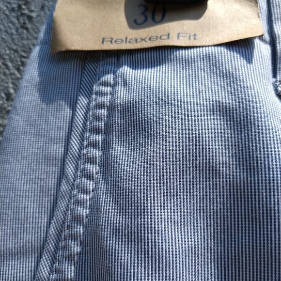 ROUNDTREE & YORKE SHORTS.  SZ 30.  NEW!! - Picture 2 of 10